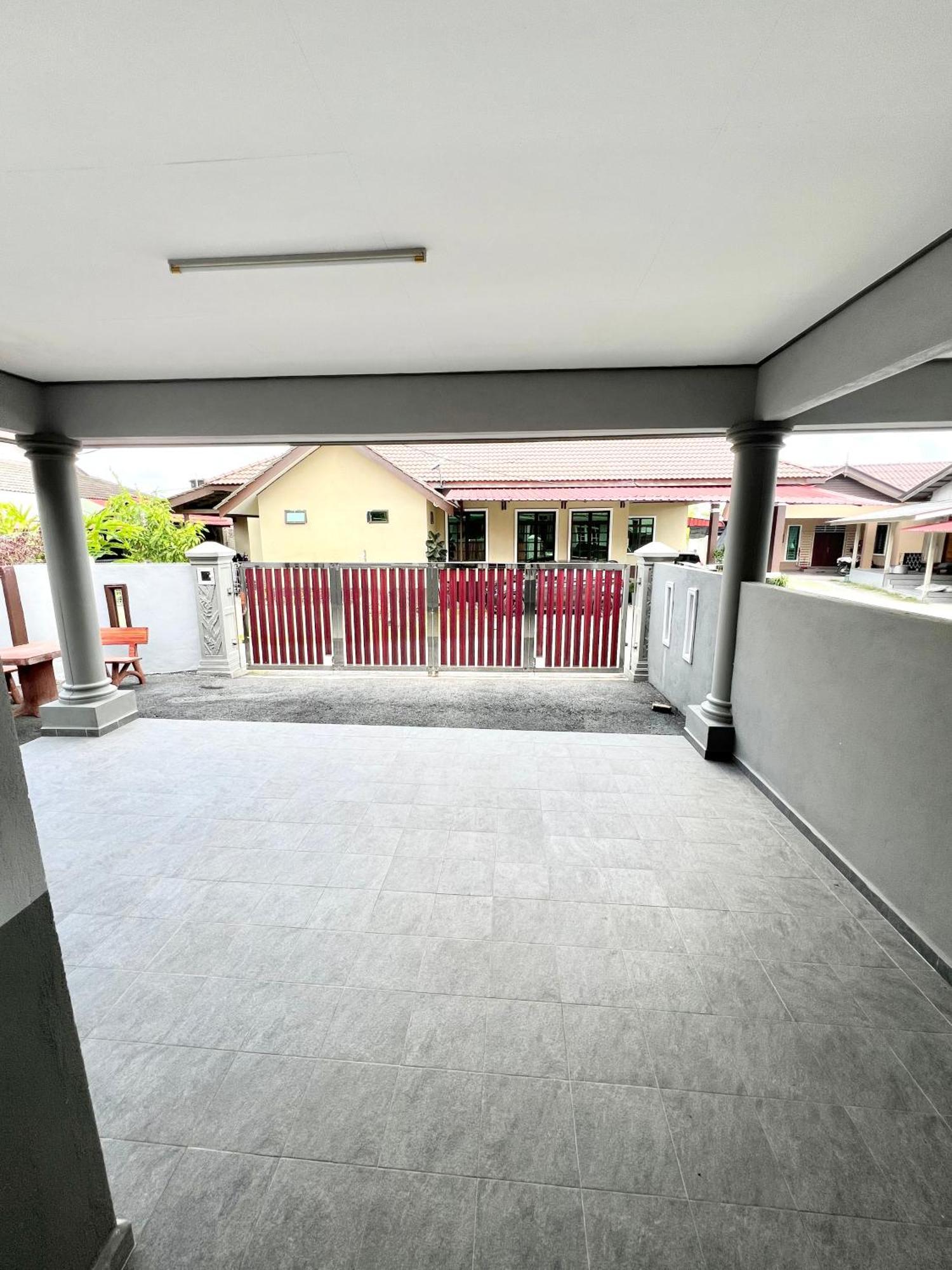 Teratai Homestay 3 Batu Buruk Kuala Terengganu Exterior foto